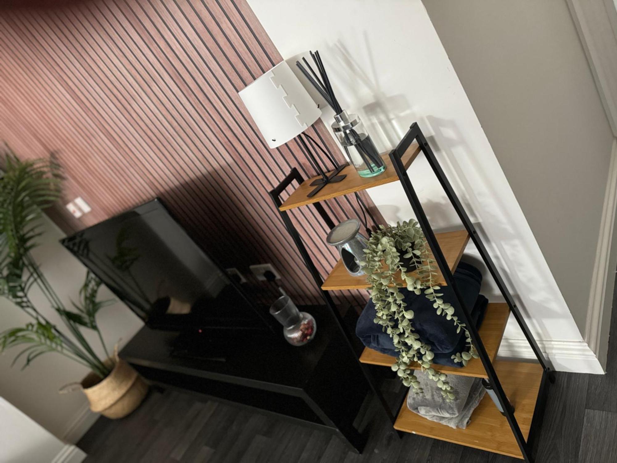 Group Bookings: Up To 30 Guests Across 5 Spacious Flats! Keyless Access Free Wifi & Parking Birmingham Exterior photo